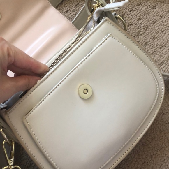 Handbag - Picture 6 of 7